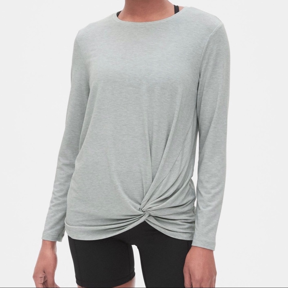 SOLD-Gap Fit Side Twist Long Sleeve Gray Tee - Picture 2 of 8
